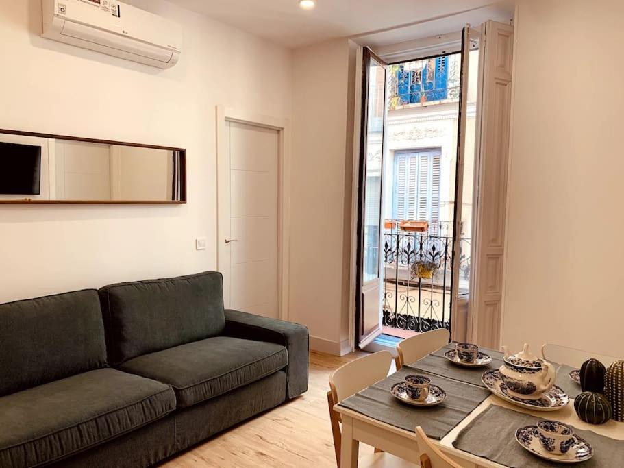 Apartamento Vip VI En Madrid Centro Apartment Exterior photo